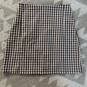 Checkered pencil skirt